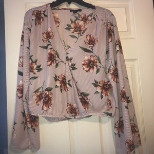 Cinched Floral Blouse 💕